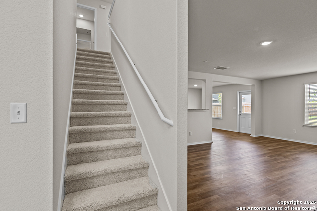 Image 23 of 29 For 5147 Flight Sail