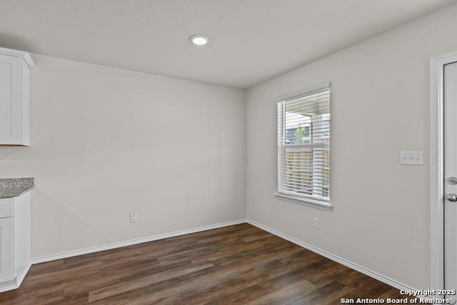 Image 3 of 29 For 5147 Flight Sail