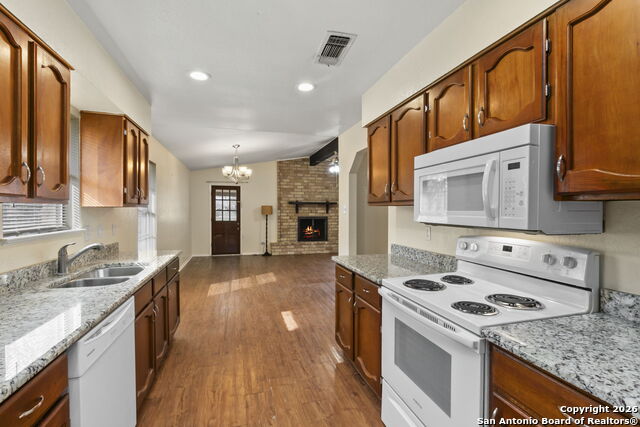 Image 9 of 27 For 1329 Poppy  