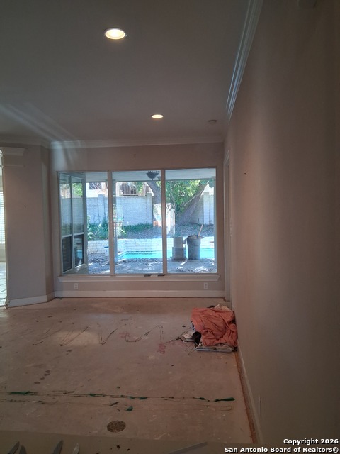 Image 18 of 43 For 13306 Ming Heights