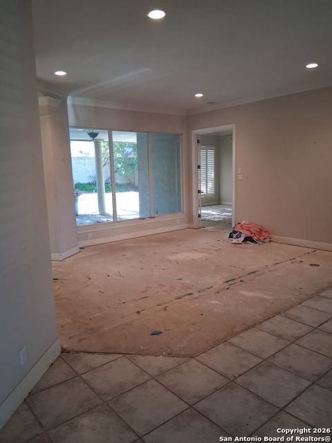 Image 20 of 43 For 13306 Ming Heights