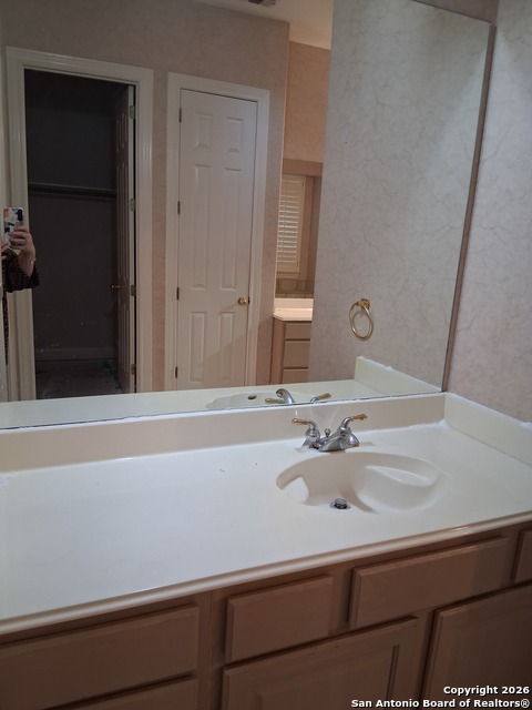 Image 24 of 43 For 13306 Ming Heights