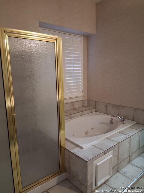 Image 25 of 43 For 13306 Ming Heights