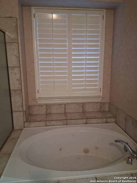 Image 27 of 43 For 13306 Ming Heights