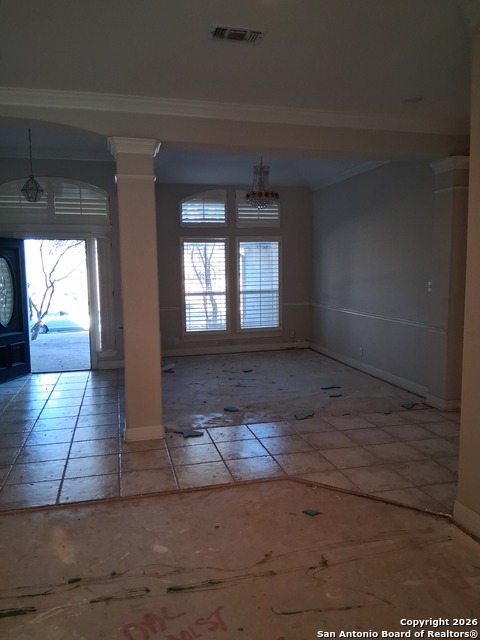 Image 3 of 43 For 13306 Ming Heights