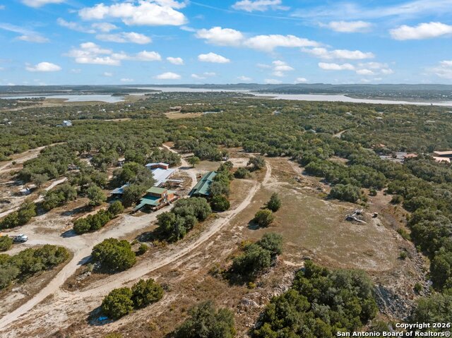 Image 14 of 38 For 901 Cedar Rise