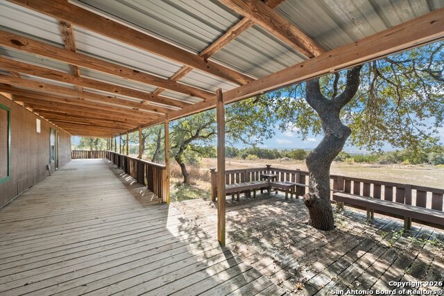 Image 24 of 38 For 901 Cedar Rise