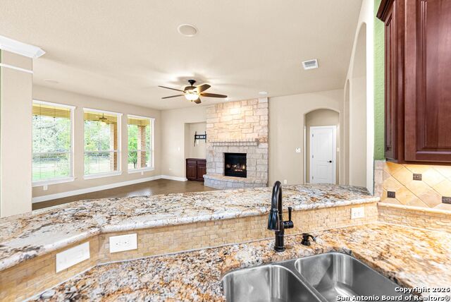 Image 14 of 91 For 10811 Zedernholz Run