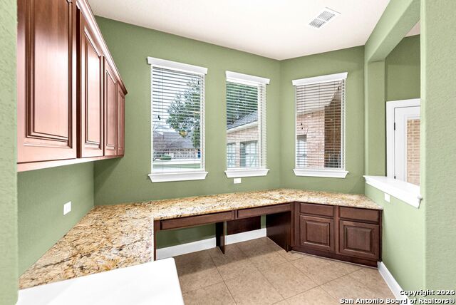 Image 19 of 91 For 10811 Zedernholz Run