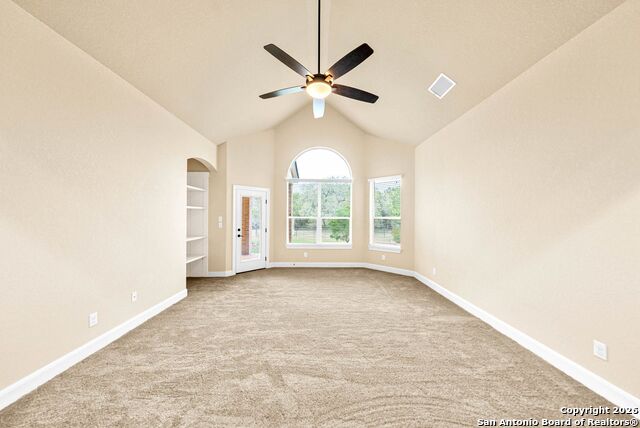 Image 21 of 91 For 10811 Zedernholz Run