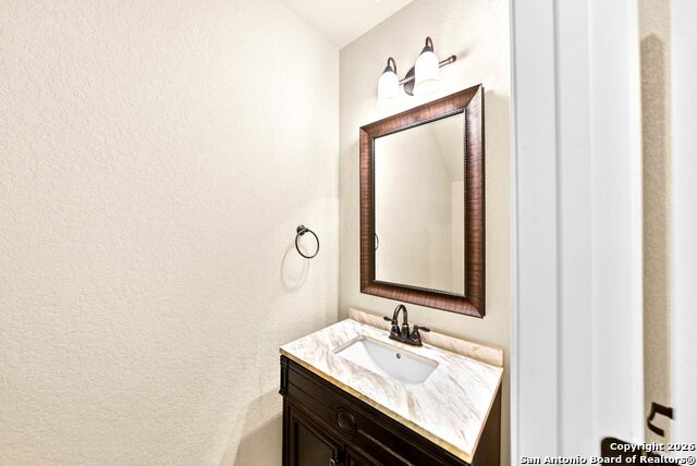 Image 38 of 91 For 10811 Zedernholz Run