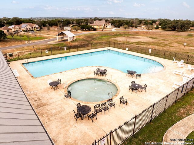 Image 79 of 91 For 10811 Zedernholz Run