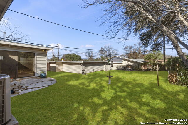 Image 25 of 28 For 4403 Diamondhead Dr