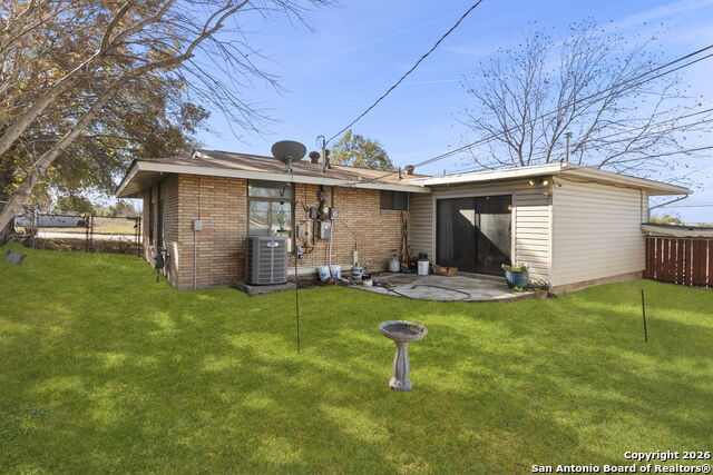 Image 26 of 28 For 4403 Diamondhead Dr