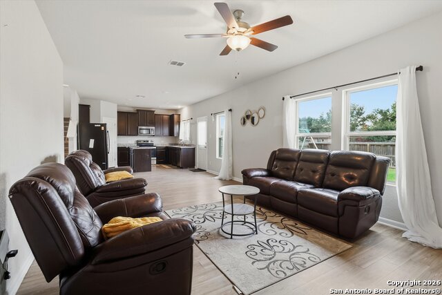 Image 9 of 28 For 632 Cypress Arbor