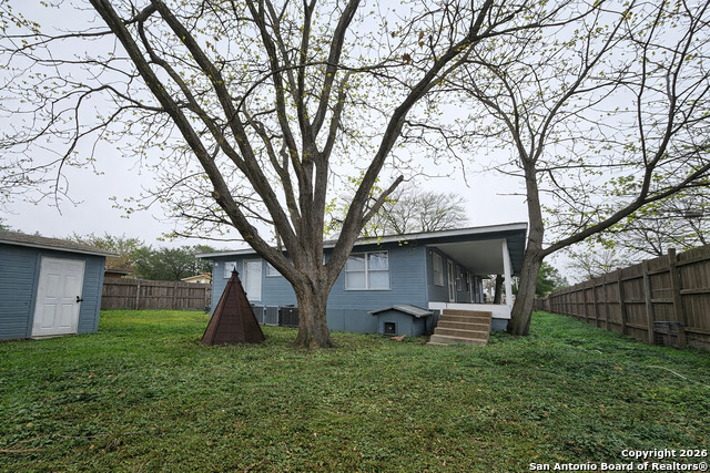 Image 10 of 11 For 7318 Palm Park