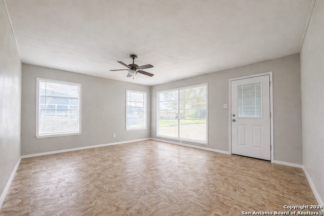 Image 2 of 11 For 7318 Palm Park