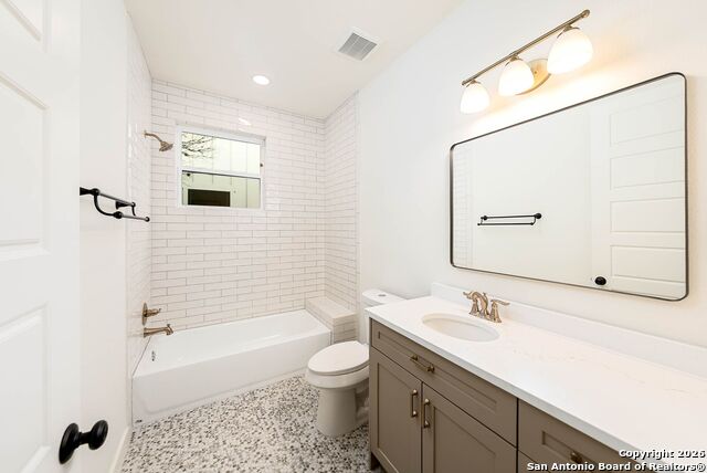 Image 31 of 67 For 1947 French Pl W