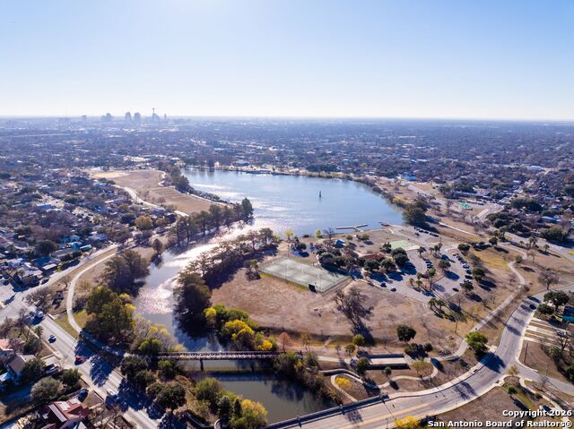 Image 55 of 67 For 1947 French Pl W