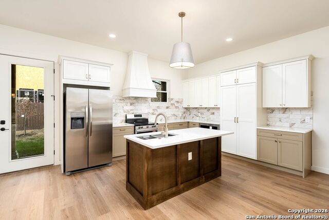 Image 9 of 67 For 1947 French Pl W