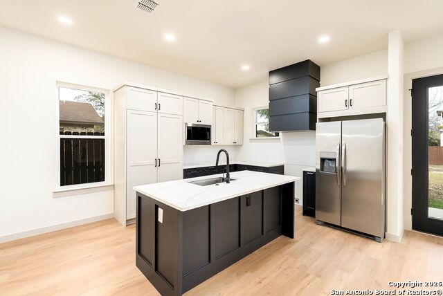 Image 13 of 69 For 118 San Antonio Blvd