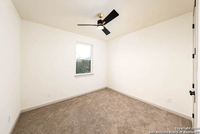 Image 22 of 69 For 118 San Antonio Blvd