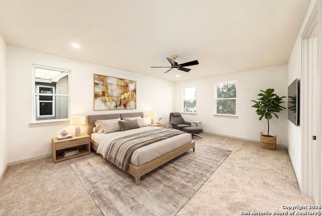 Image 26 of 69 For 118 San Antonio Blvd