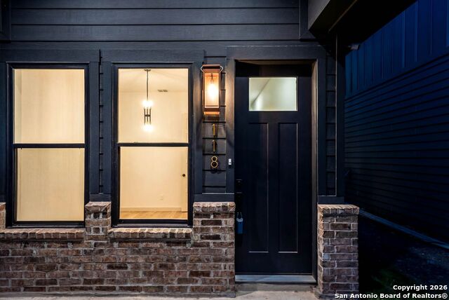 Image 42 of 69 For 118 San Antonio Blvd