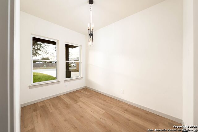 Image 5 of 69 For 118 San Antonio Blvd