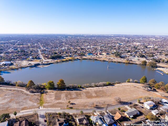 Image 56 of 69 For 118 San Antonio Blvd