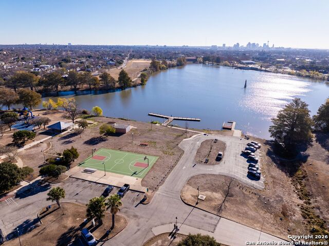 Image 60 of 69 For 118 San Antonio Blvd