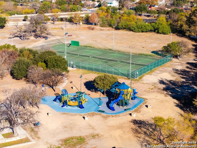 Image 61 of 69 For 118 San Antonio Blvd