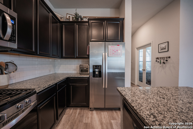 Image 13 of 39 For 4911 Ranahan Pass