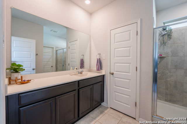 Image 23 of 39 For 4911 Ranahan Pass