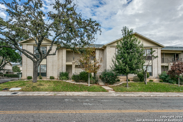Details for 165 Rampart W 104, San Antonio, TX 78216