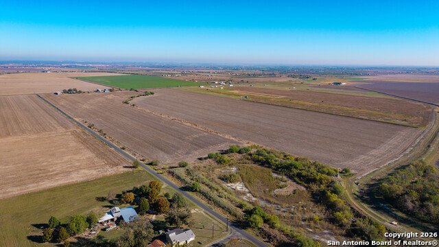 Listing photo id 19 for Tbd County Road 5715