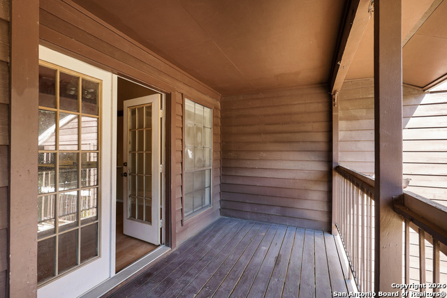 Image 23 of 30 For 8633 Datapoint  224