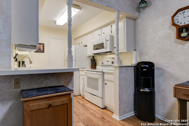 Image 18 of 25 For 6718 Callaghan Rd  307