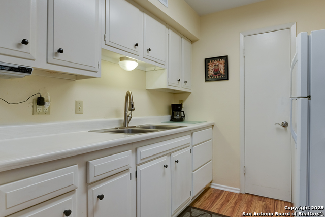 Image 19 of 25 For 6718 Callaghan Rd  307