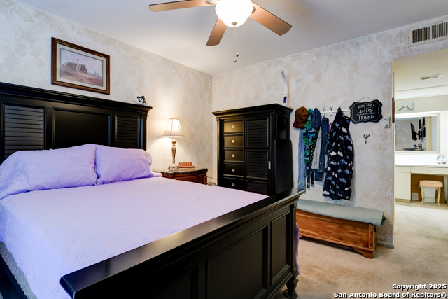 Image 23 of 25 For 6718 Callaghan Rd  307