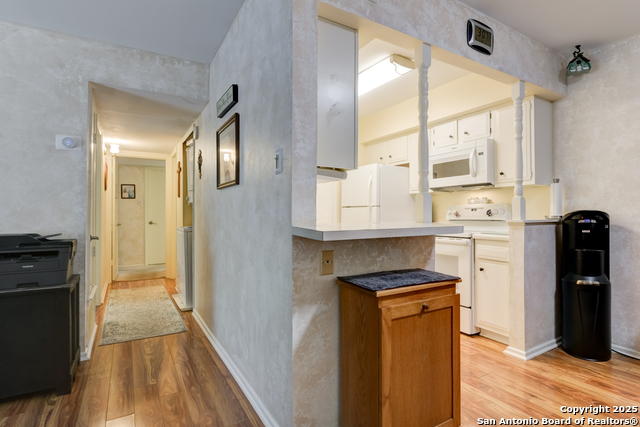 Image 9 of 25 For 6718 Callaghan Rd  307