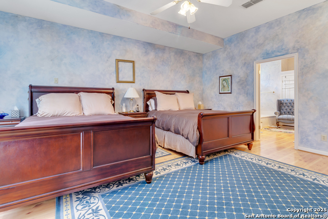 Image 11 of 52 For 3 Greens Shadow