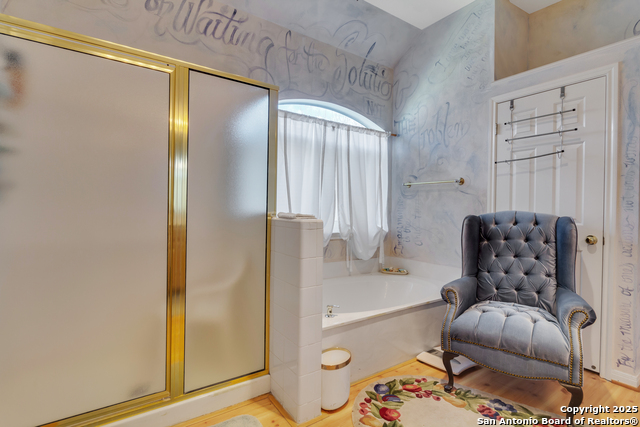 Image 15 of 52 For 3 Greens Shadow