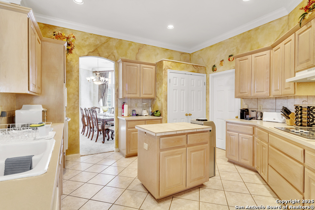 Image 25 of 52 For 3 Greens Shadow