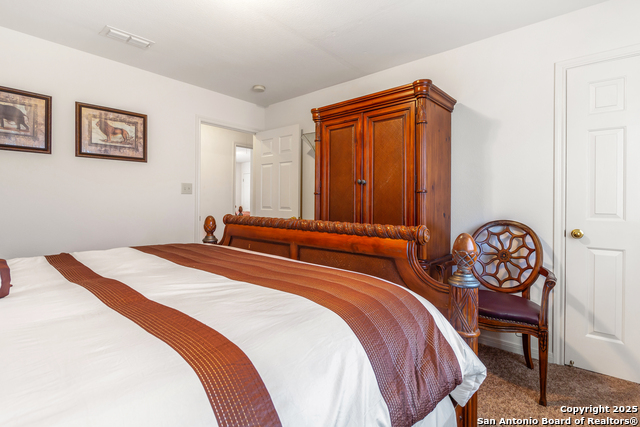 Image 38 of 52 For 3 Greens Shadow