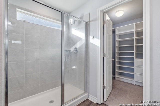 Image 23 of 30 For 21018 Chestnut Cove