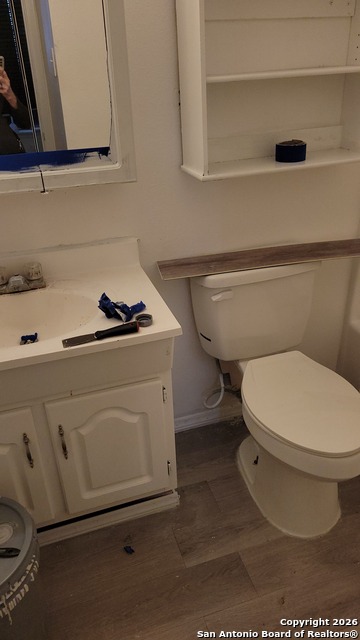 Image 5 of 14 For 5218 Bluff  