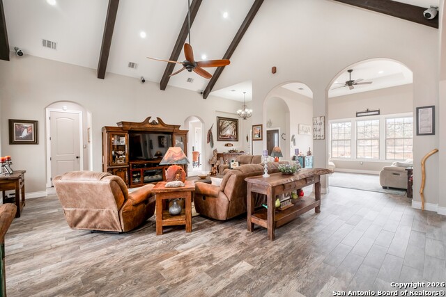 Image 10 of 99 For 103 Rio Grande Dr