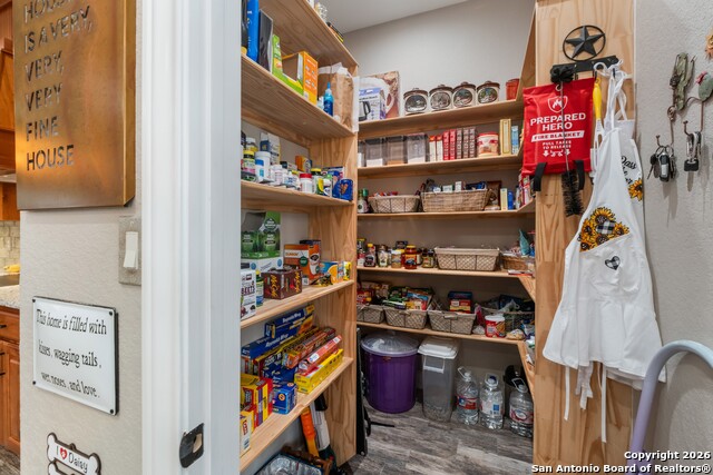 Image 21 of 99 For 103 Rio Grande Dr