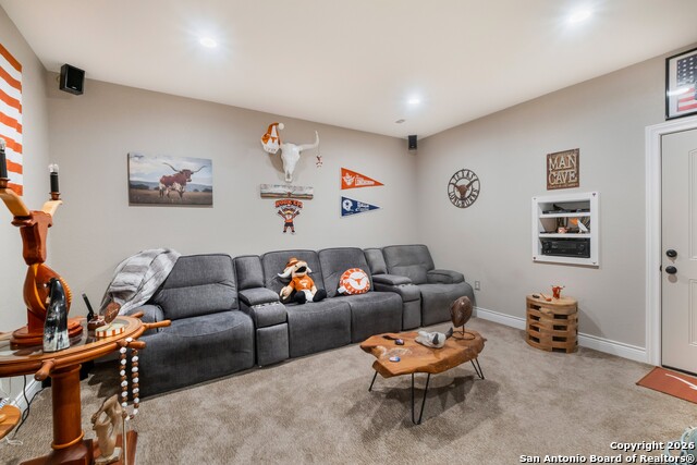 Image 49 of 99 For 103 Rio Grande Dr